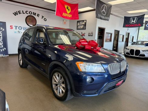 Used 2014 BMW X3 xDrive28i AWD/4WD image 2