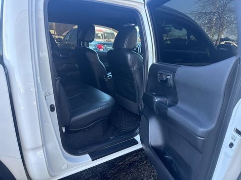 Used 2019 Toyota Tacoma TRD Pro image 29