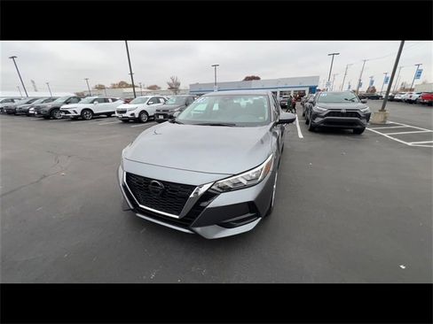 Used 2023 Nissan Sentra S image 3