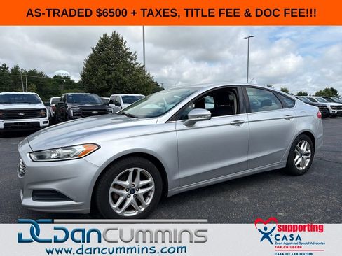 Used 2014 Ford Fusion SE FWD image 1