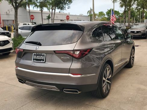 Used 2025 Acura MDX FWD w/ Technology Package image 7