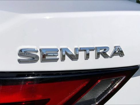 Used 2024 Nissan Sentra SV FWD image 30