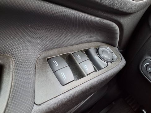 Used 2023 Chevrolet Equinox RS w/ RS Leather Package AWD/4WD image 23
