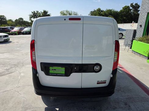 Used 2017 RAM ProMaster City Tradesman FWD image 11