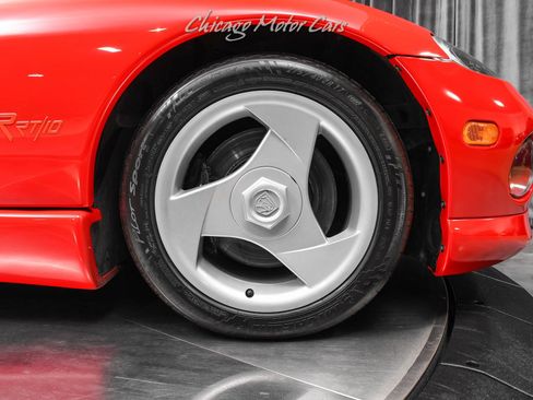 Used 1993 Dodge Viper RT/10 image 48