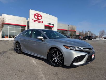 Used 2022 Toyota Camry SE