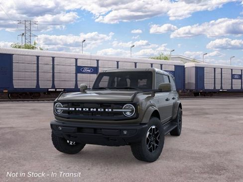 New 2026 Ford Bronco Outer Banks AWD/4WD image 2