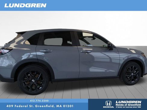 Used 2025 Honda HR-V Sport image 10