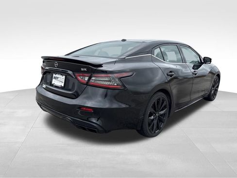 Used 2023 Nissan Maxima SR w/ Sport Mat Group image 4