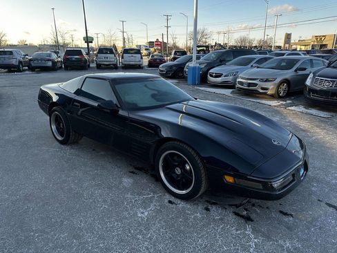 Used 1991 Chevrolet Corvette Coupe image 7