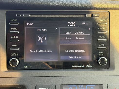 Used 2018 Toyota Sienna XLE FWD image 41