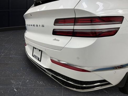 Used 2025 Genesis GV80 2.5T Prestige image 37