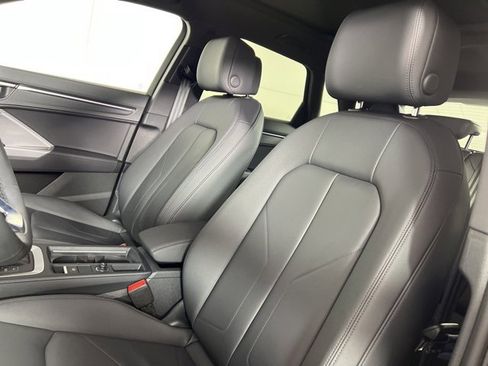 Used 2025 Audi Q3 2.0T Premium Plus w/ Premium Plus Package image 20