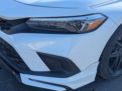 Used 2024 Honda Civic Sport image 12