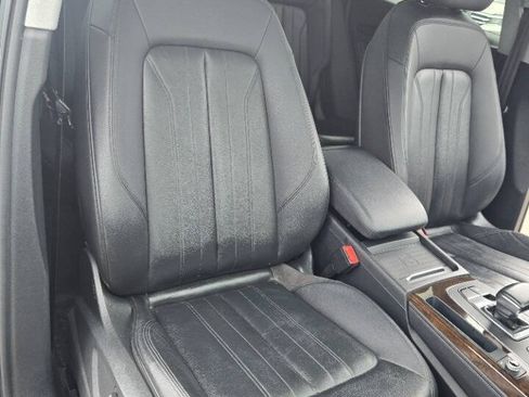 Used 2019 Audi Q5 2.0T Premium Plus w/ Premium Plus Package AWD/4WD image 29