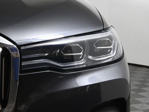 Used 2021 BMW X7 xDrive40i w/ Executive Package AWD/4WD image 11