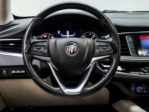 Used 2023 Buick Enclave Avenir image 16