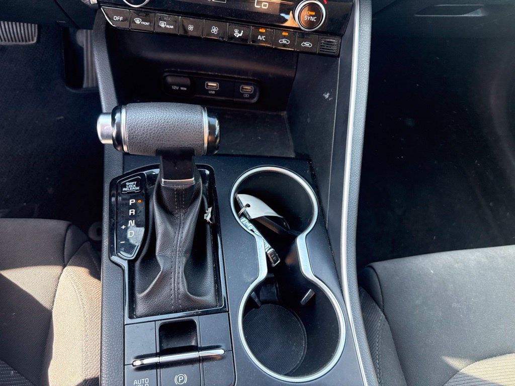 Used 2022 Kia K5 LXS FWD image 15