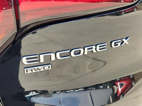 Used 2025 Buick Encore GX Preferred AWD/4WD image 5