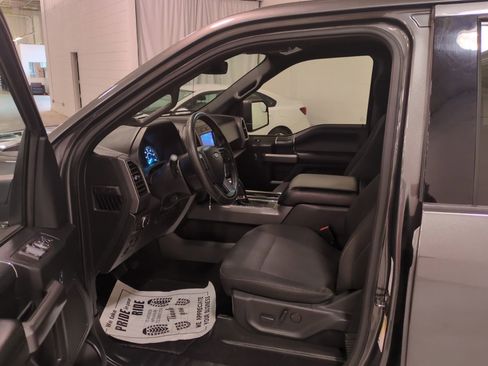 Used 2019 Ford F150 XLT w/ Equipment Group 302A Luxury image 16