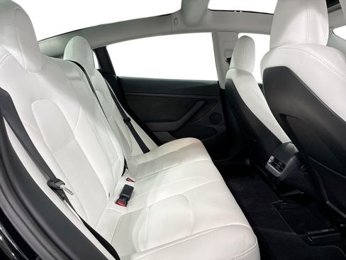 Certified 2023 Tesla Model 3 Long Range AWD/4WD image 11