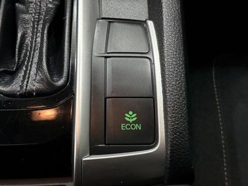Used 2019 Honda Civic EX image 38