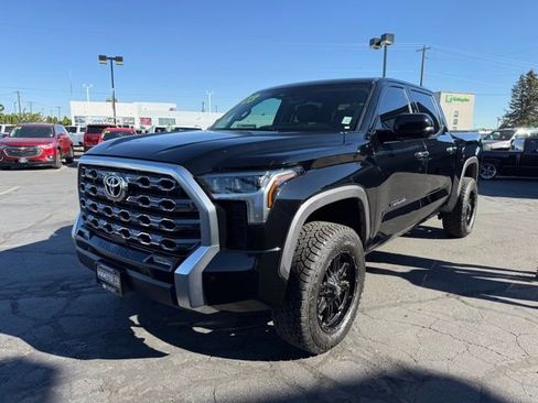 Used 2023 Toyota Tundra Limited AWD/4WD image 11