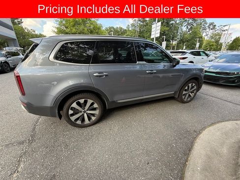 Used 2022 Kia Telluride S FWD image 2