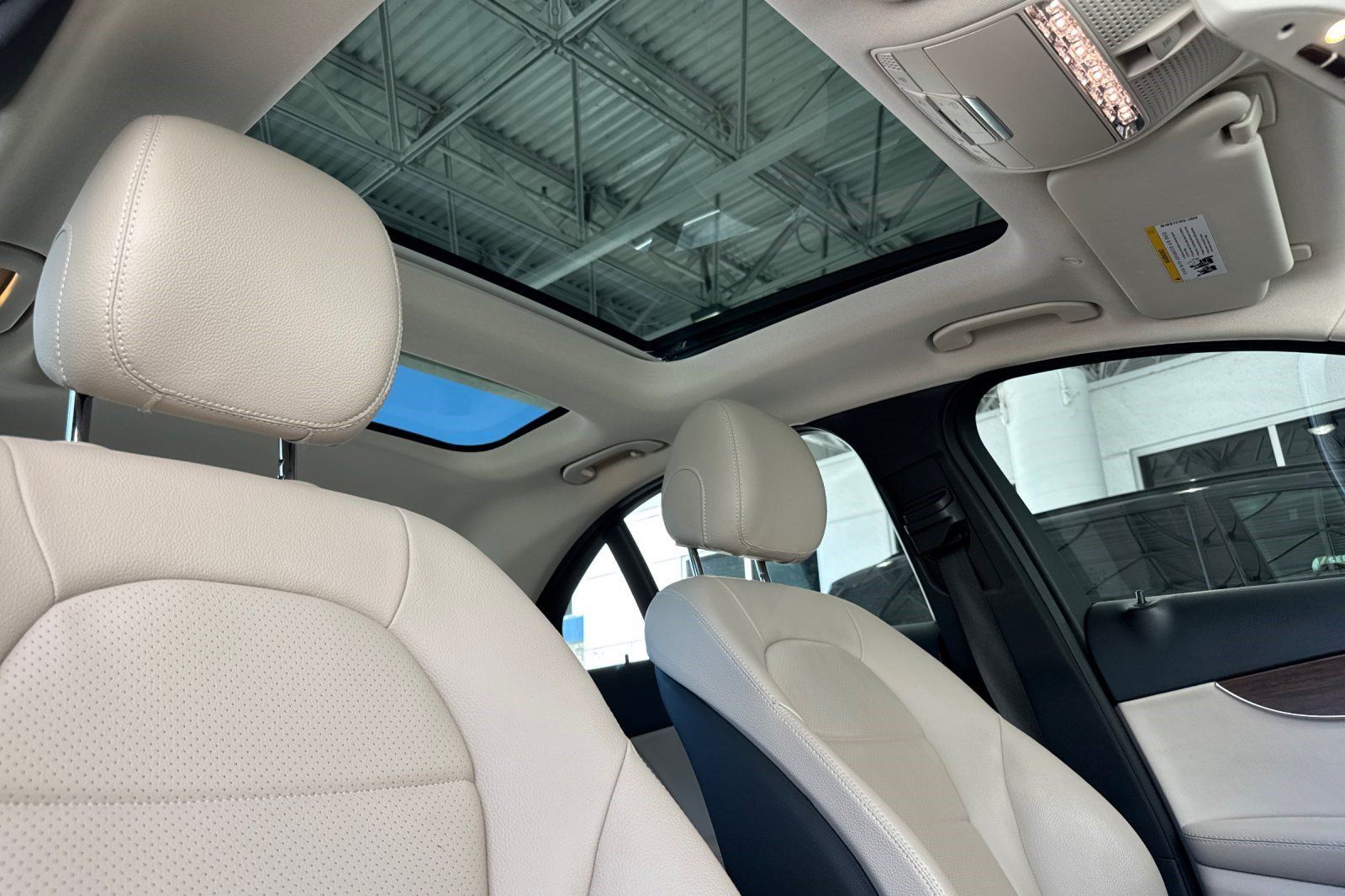 Used 2019 Mercedes-Benz C 300 4MATIC Sedan image 20