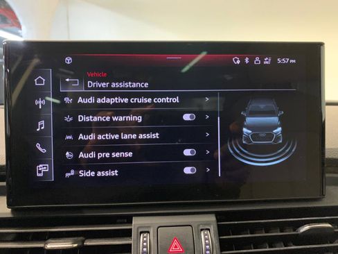 Used 2023 Audi Q5 2.0T Premium w/ Convenience Package image 31