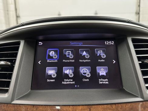 Used 2018 INFINITI QX60 Luxe w/ Deluxe Technology Package AWD/4WD image 35