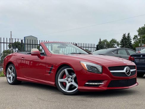 Used 2016 Mercedes-Benz SL 550 image 11