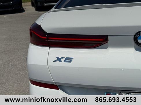 Used 2023 BMW X6 xDrive40i w/ M Sport Package AWD/4WD image 10