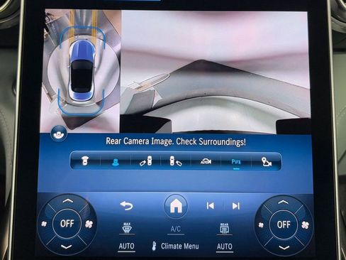 Used 2022 Mercedes-Benz SL 55 AMG SL 55 AMG w/ Driver Assistance Package image 25