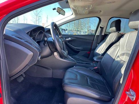 Used 2015 Ford Focus SE w/ Equipment Group 201A image 20