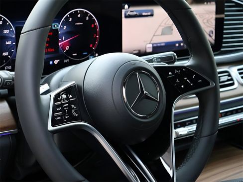 New 2025 Mercedes-Benz GLE 450 4MATIC image 21