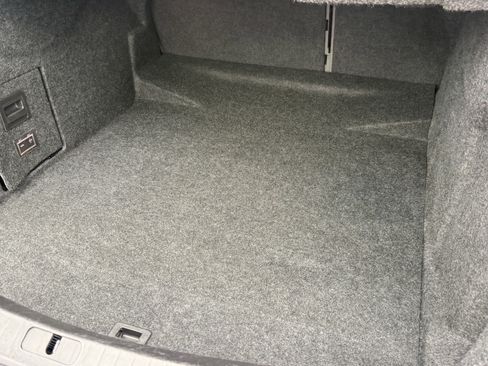 Used 2019 Chevrolet Impala LT image 31