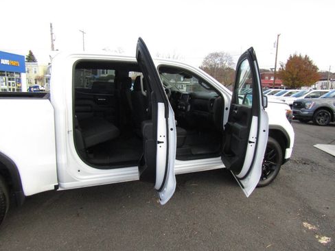 Used 2024 GMC Sierra 1500 Pro w/ Graphite Edition image 30