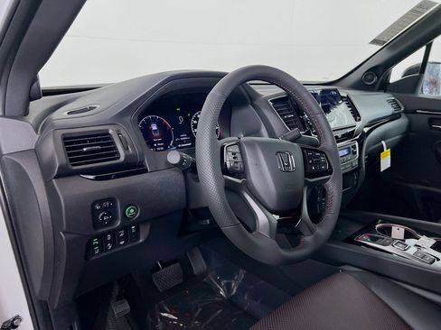 New 2026 Honda Ridgeline Black Edition image 9