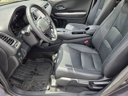 Used 2020 Honda HR-V EX-L image 10