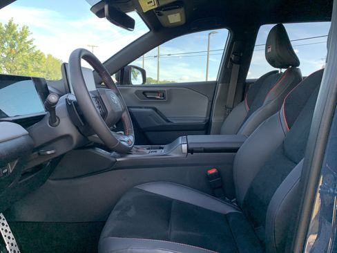 Used 2026 Toyota RAV4 AWD Plug-in Hybrid image 16