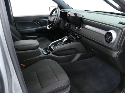 Used 2023 Chevrolet Colorado LT w/ LT Convenience Package image 27