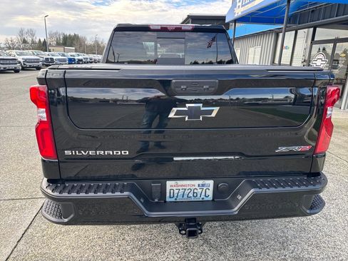 Used 2023 Chevrolet Silverado 1500 ZR2 w/ Technology Package image 6