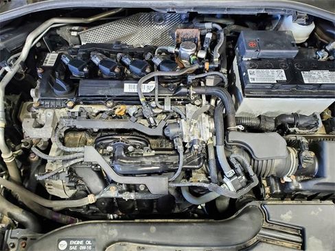 Used 2022 Toyota Corolla Cross L image 26