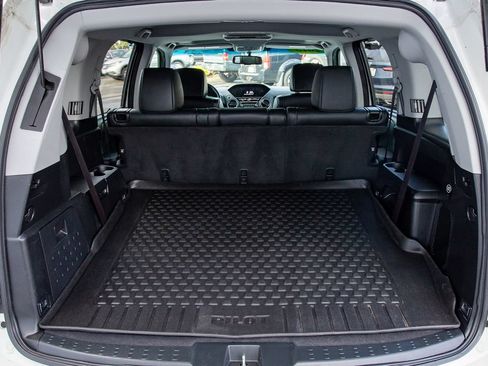 Used 2015 Honda Pilot Touring image 19