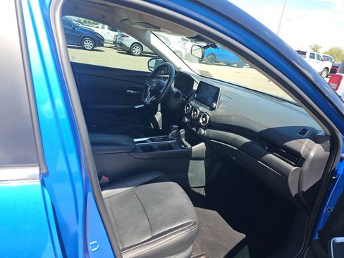 Used 2024 Nissan Sentra SR w/ SR Premium Package image 10