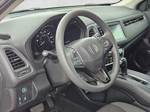 Used 2022 Honda HR-V EX image 10