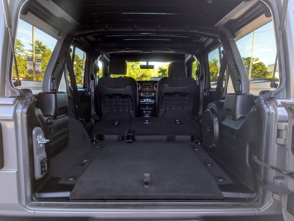 Used 2019 Jeep Wrangler Unlimited Rubicon AWD/4WD image 46