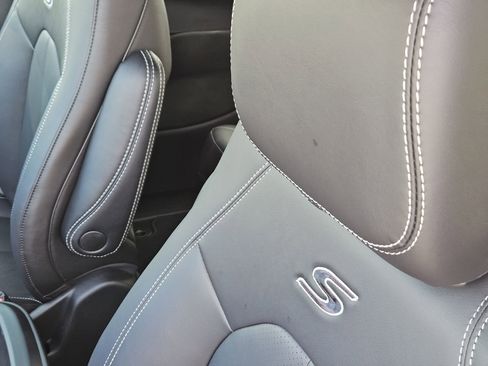 New 2026 Chrysler Pacifica Select image 24