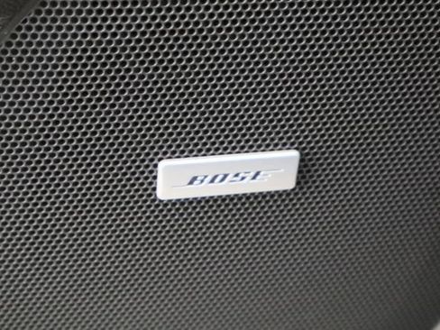 Used 2023 Chevrolet Traverse High Country image 23